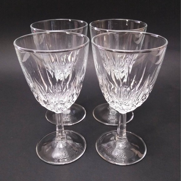 CRISTAL D'ARQUES-DURAND 5" Wine Glasses DIAMONT (Diamond) pattern Set of 4 - Picture 5 of 6